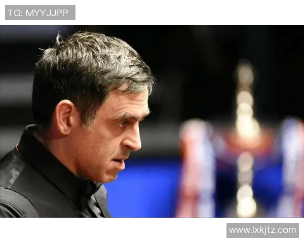 塞尔比与沃顿激战正酣比分悬念迭起引人关注